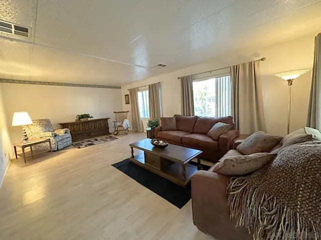 3314 Don Tomaso Drive, Carlsbad, California 92010