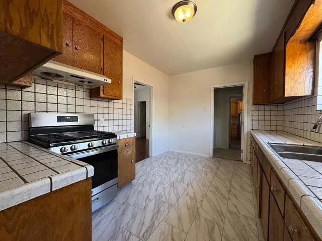 130 N 26th Street, San Jose, California 95116