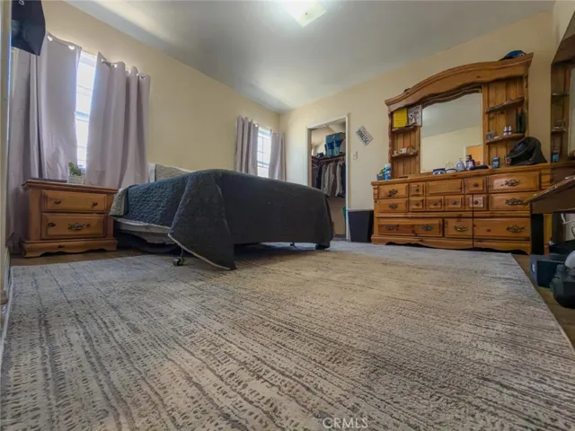 727 S Caswell, Compton, California 90220