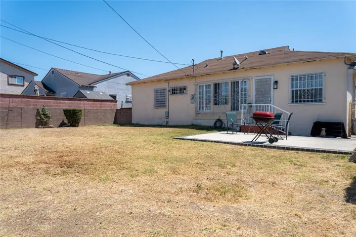 727 S Caswell, Compton, California 90220