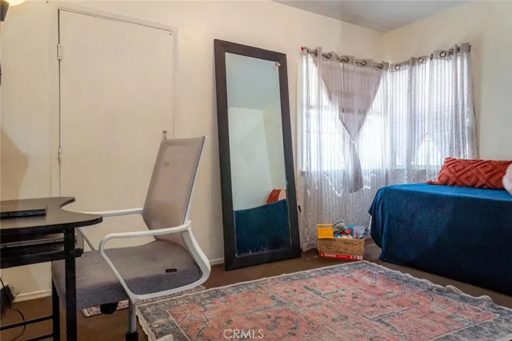 727 S Caswell, Compton, California 90220