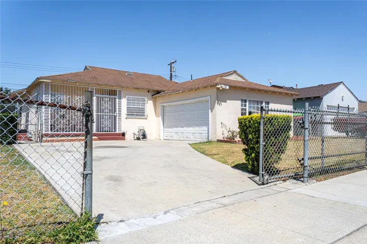 727 S Caswell, Compton, California 90220