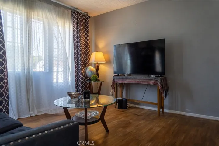 727 S Caswell, Compton, California 90220