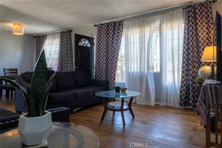 727 S Caswell, Compton, California 90220