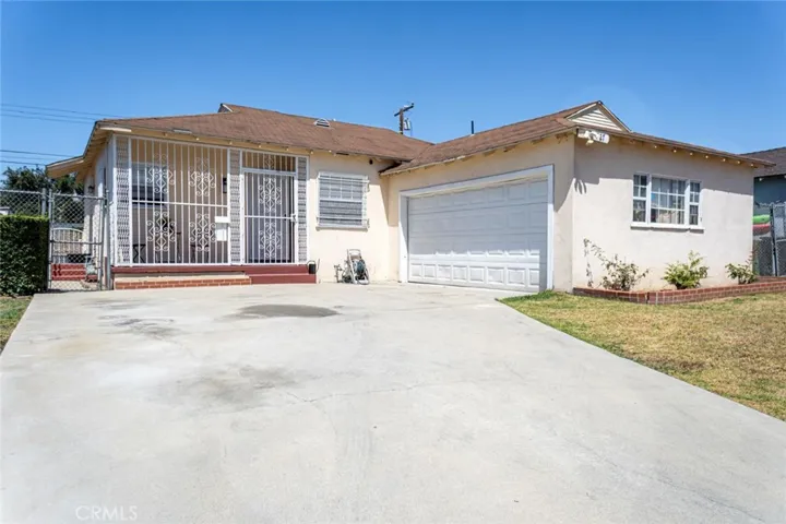 727 S Caswell, Compton, California 90220