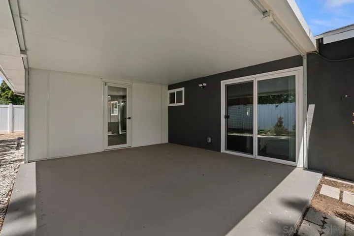 7066 Whipple Avenue, San Diego, California 92122
