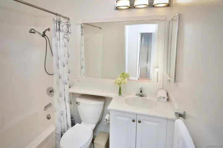 8026 Linda Vista Rd 1n, San Diego, California 92111