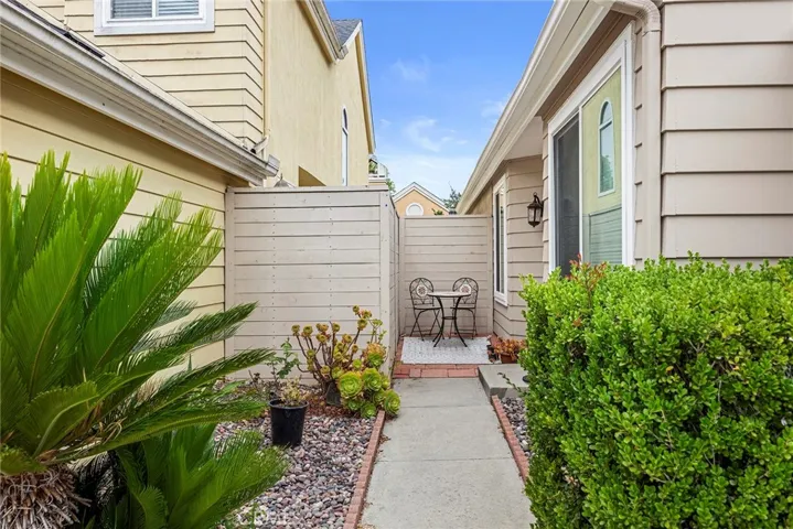 21691 Fairbrook 37, Mission Viejo, California 92692