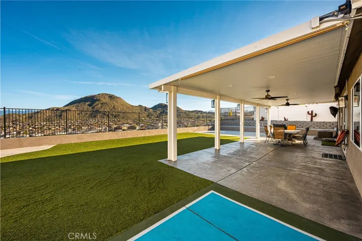 20996 Mountain Gate Drive, Riverside, California 92507