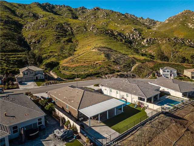 20996 Mountain Gate Drive, Riverside, California 92507
