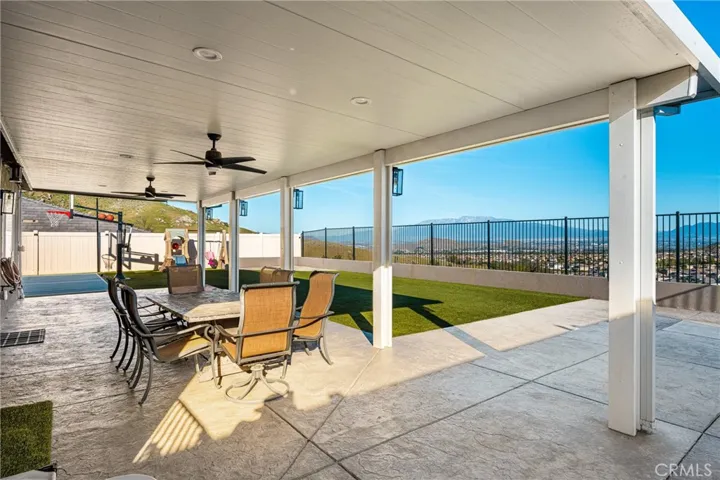 20996 Mountain Gate Drive, Riverside, California 92507