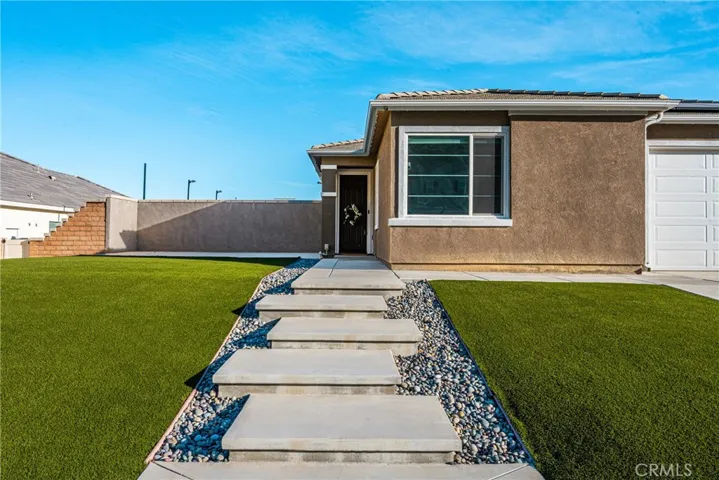 20996 Mountain Gate Drive, Riverside, California 92507
