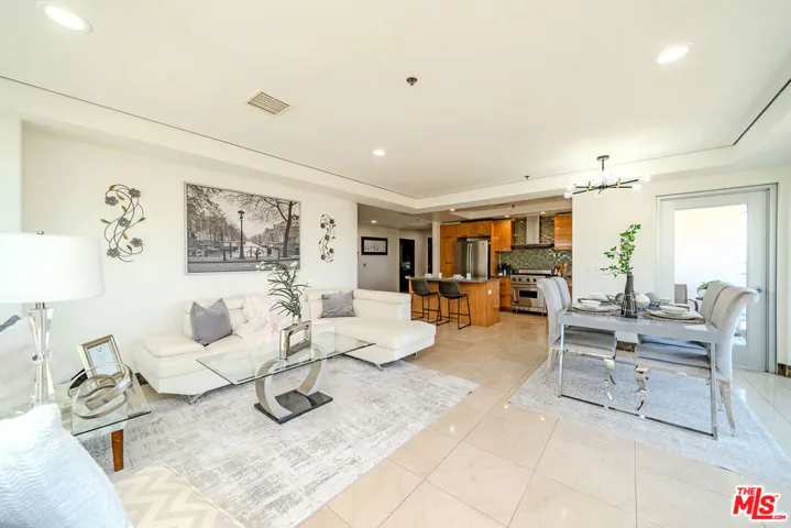 702 S Serrano Avenue 605, Los Angeles, California 90005