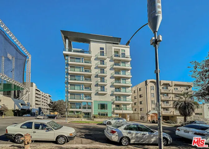 702 S Serrano Avenue 605, Los Angeles, California 90005