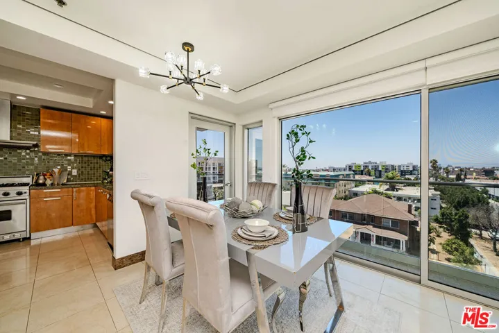 702 S Serrano Avenue 605, Los Angeles, California 90005