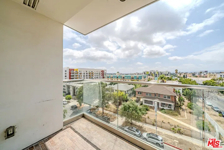 702 S Serrano Avenue 605, Los Angeles, California 90005