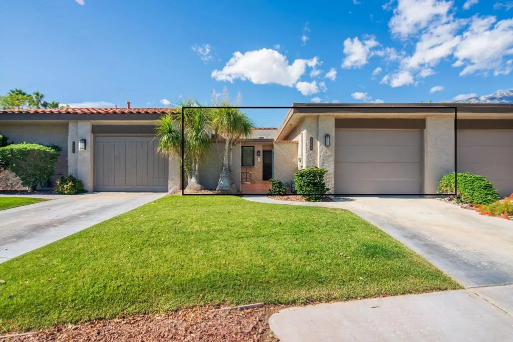 1-web-or-mls-Were Focused 1981 Paseo Raq