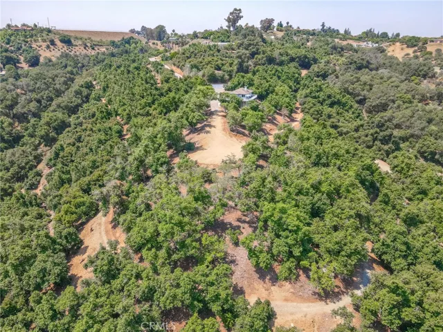 2125 Puerto Del Mundo, Fallbrook, California 92028