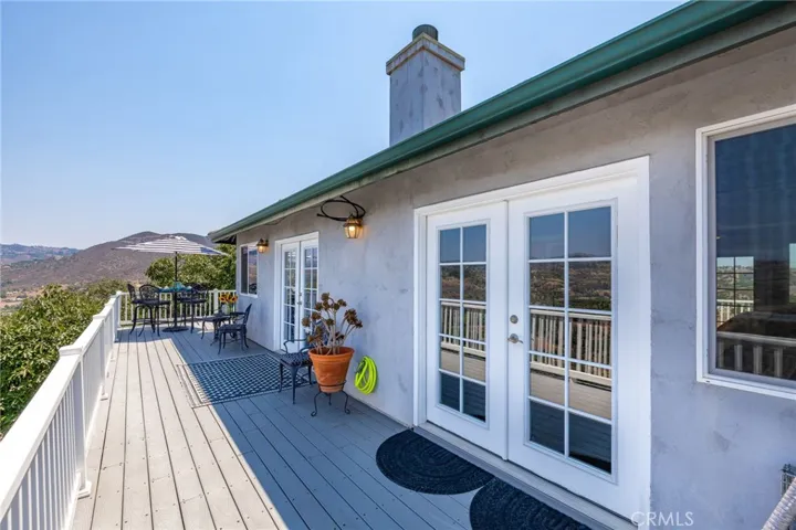 2125 Puerto Del Mundo, Fallbrook, California 92028