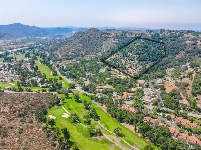 2125 Puerto Del Mundo, Fallbrook, California 92028