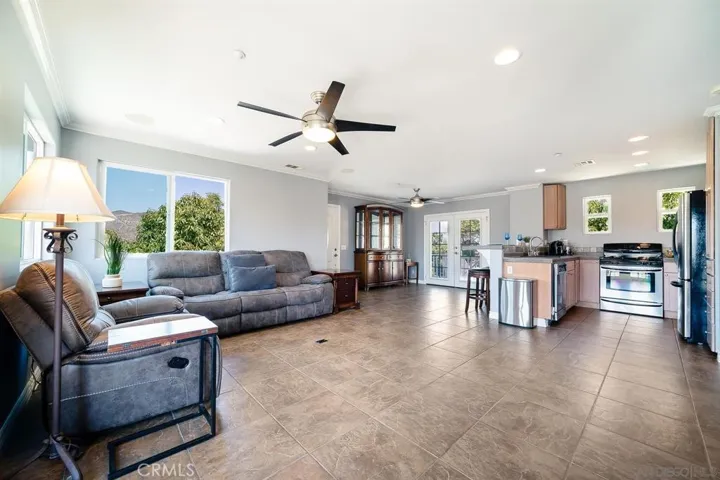 2125 Puerto Del Mundo, Fallbrook, California 92028