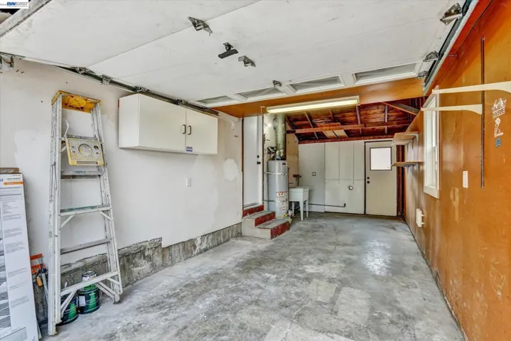 86 Preda St, San Leandro, California 94577