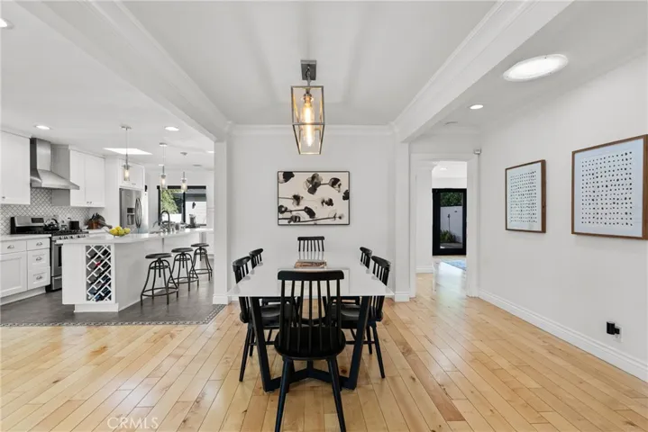 5810 Ranchito Avenue, Los Angeles, California 91401