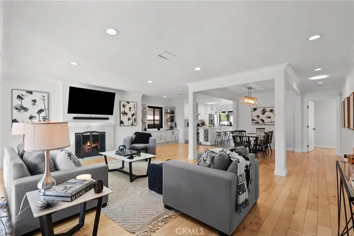 5810 Ranchito Avenue, Los Angeles, California 91401
