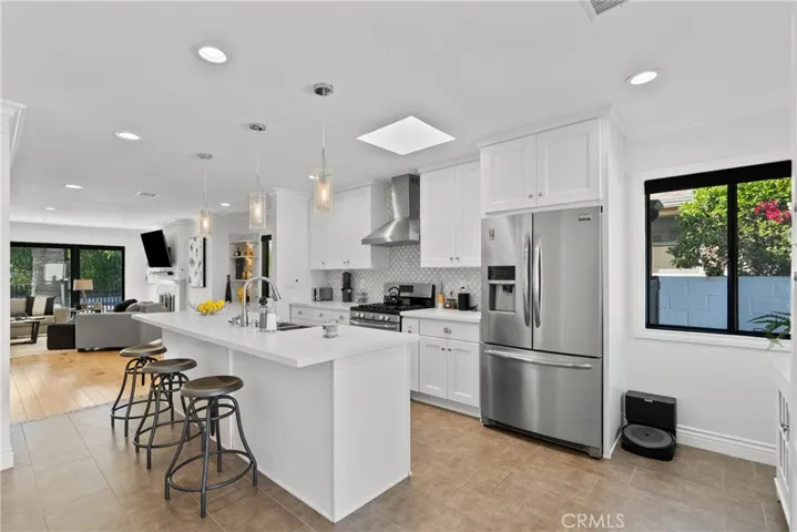 5810 Ranchito Avenue, Los Angeles, California 91401