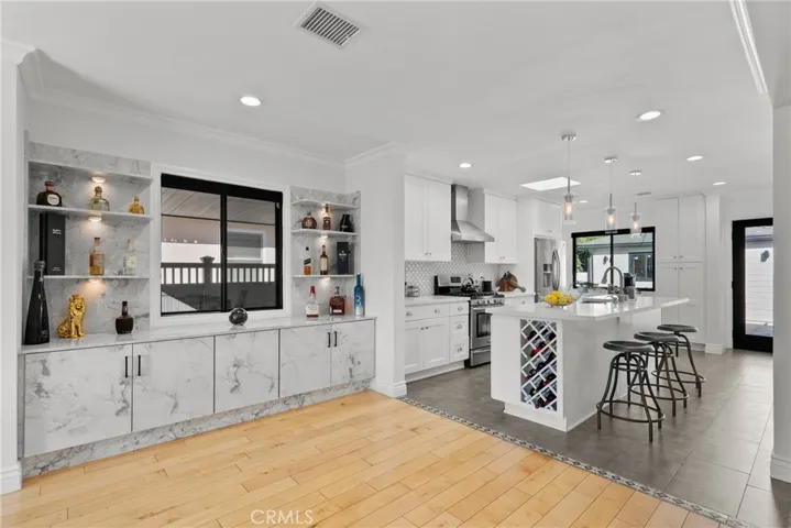 5810 Ranchito Avenue, Los Angeles, California 91401