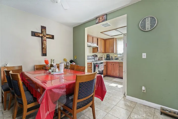 16171 Winterwood, Fontana, California 92335
