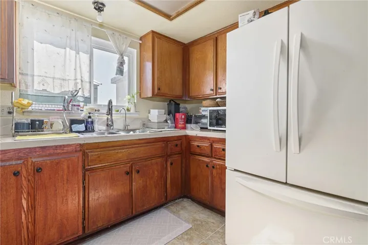 16171 Winterwood, Fontana, California 92335