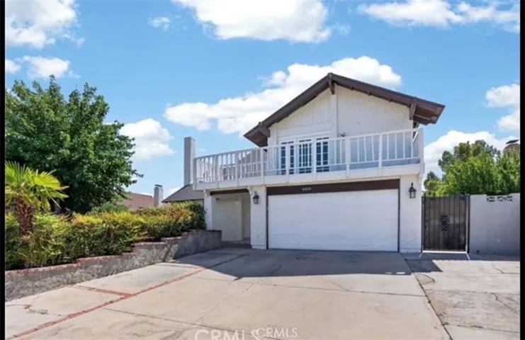 44520 Fenhold, Lancaster, California 93535