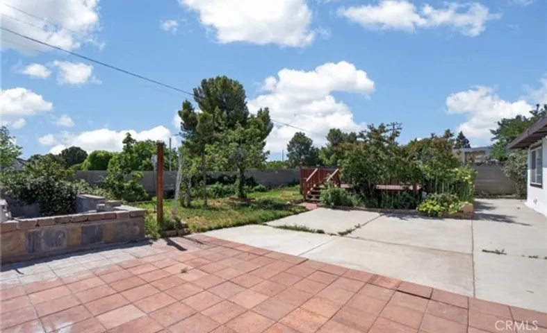 44520 Fenhold, Lancaster, California 93535