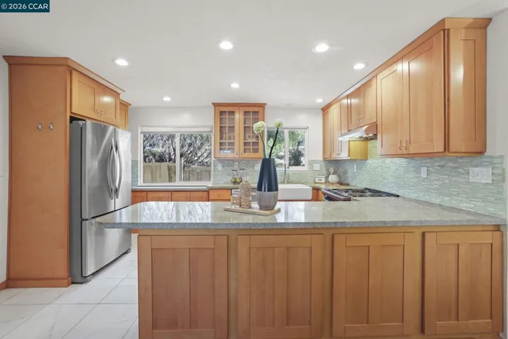 854 Shell Ave, Martinez, California 94553
