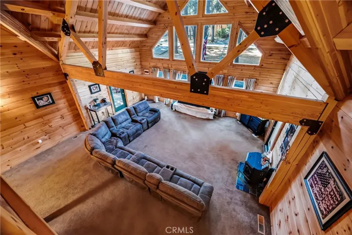 6072 Guilford, Magalia, California 95954