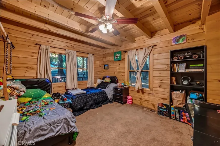 6072 Guilford, Magalia, California 95954