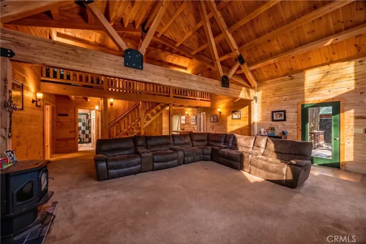 6072 Guilford, Magalia, California 95954
