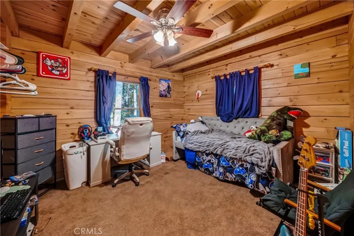 6072 Guilford, Magalia, California 95954