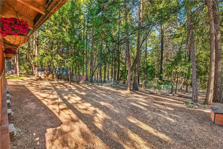 6072 Guilford, Magalia, California 95954