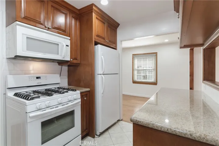 6313 Bluebell Avenue, North Hollywood, California 91606