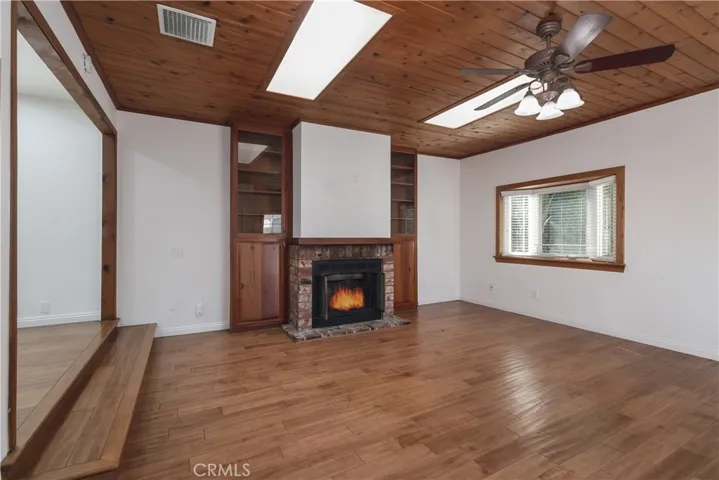 6313 Bluebell Avenue, North Hollywood, California 91606