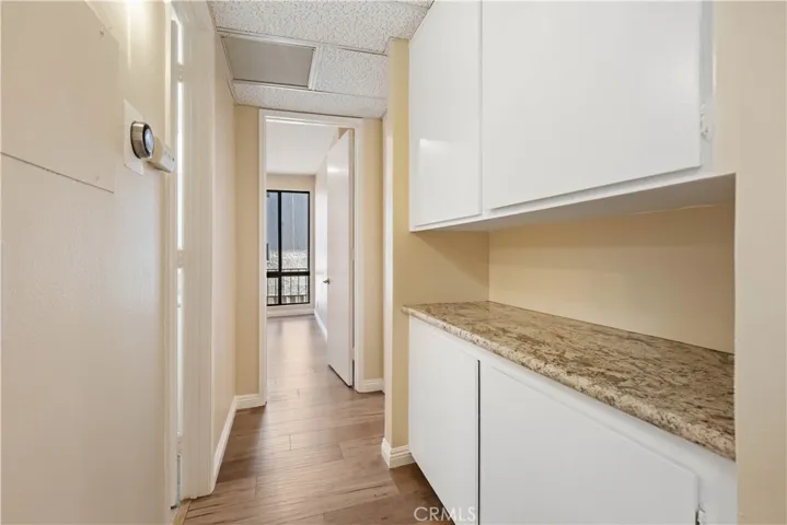 5340 Yarmouth Avenue 108, Los Angeles, California 91316