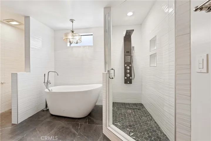 5340 Yarmouth Avenue 108, Los Angeles, California 91316