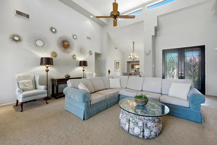 24-Photo-24