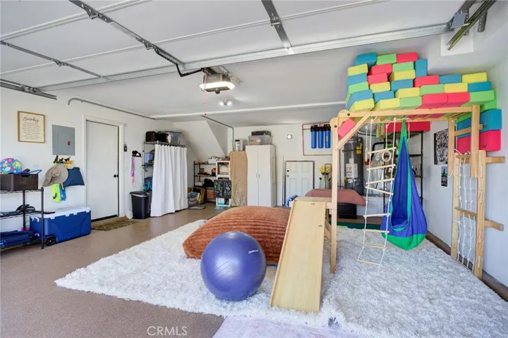Finished Garage
Kids play area