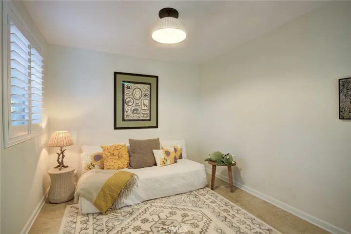 Bonus room / Office / Exercise room or 4th bedroom
