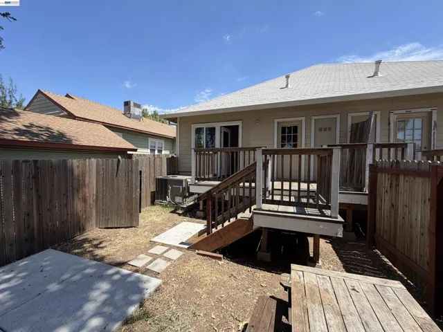 217 Cedar St, Roseville, California 95678