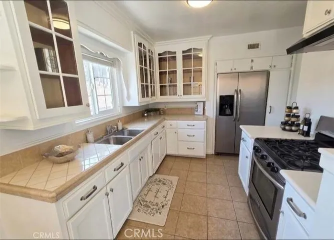 1957 Barnett, Los Angeles, California 90032