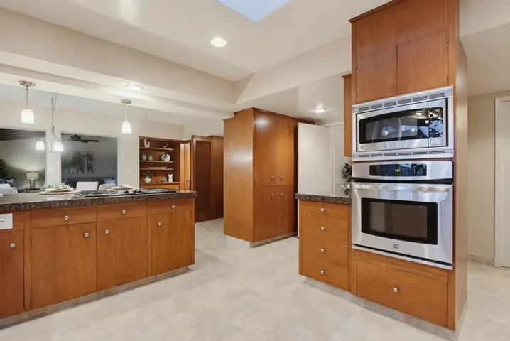 3088 Skycrest Drive, Fallbrook, California 92028